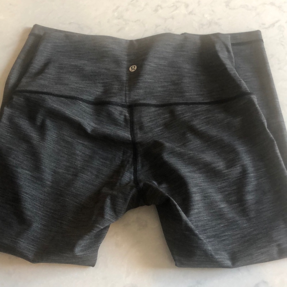 Lululemon high rise crop 22’
